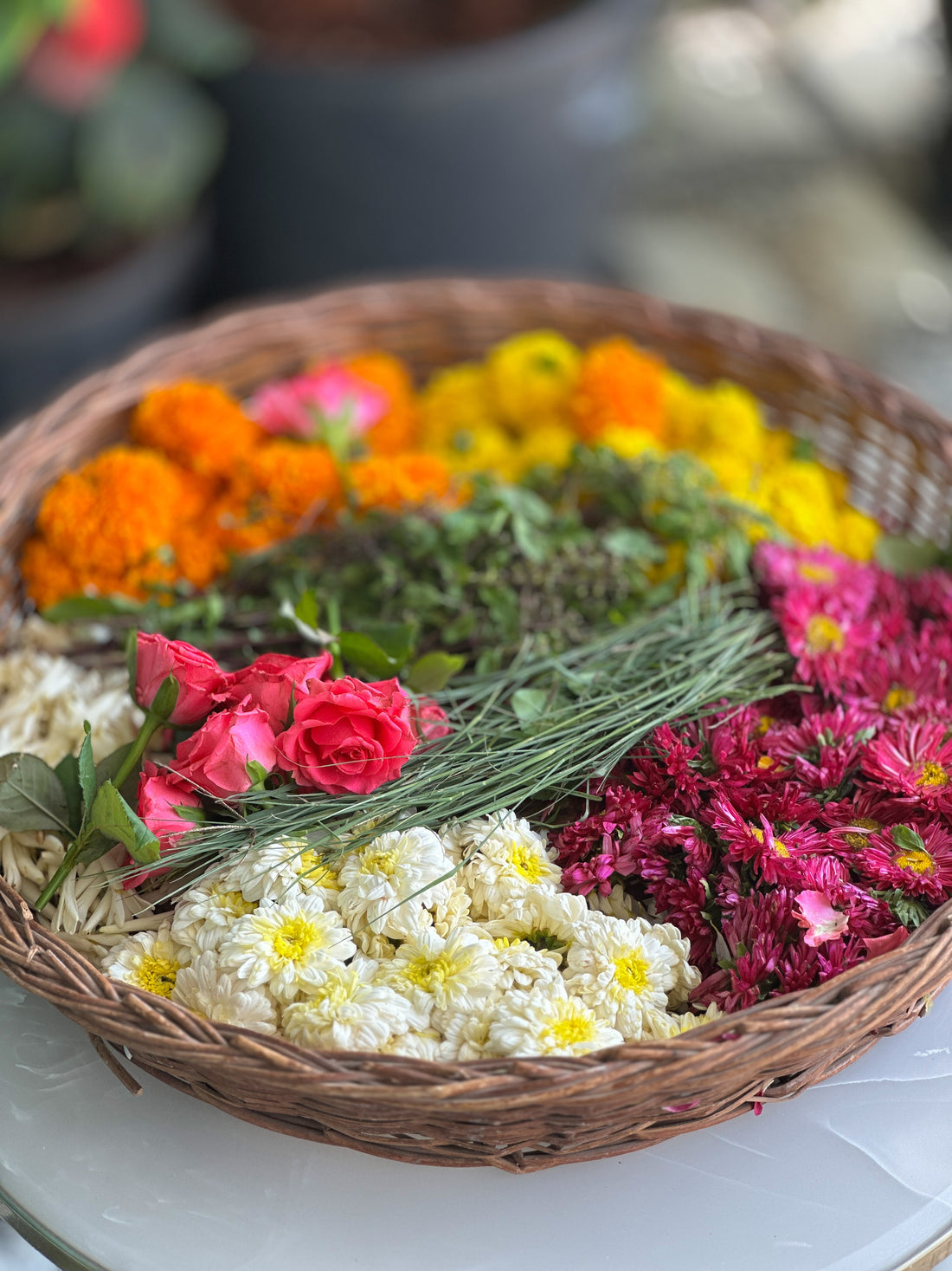 Fresh Flowers For Pooja - Your Guide For Each Season | Phulwaa