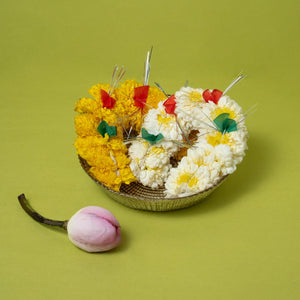 Traditional Shevanti Veni & Twin Lotus Set