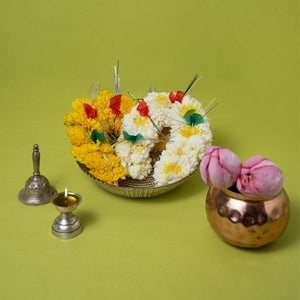Traditional Shevanti Veni & Twin Lotus Set