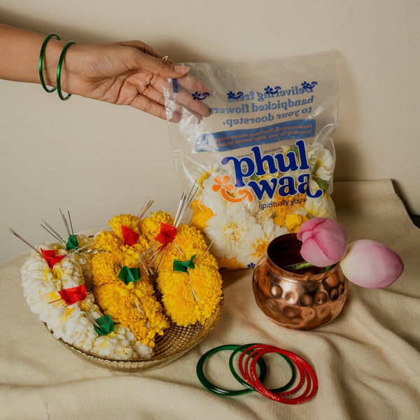 Traditional Shevanti Veni & Twin Lotus Set